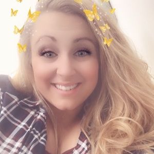 Meet your Posher, Breana